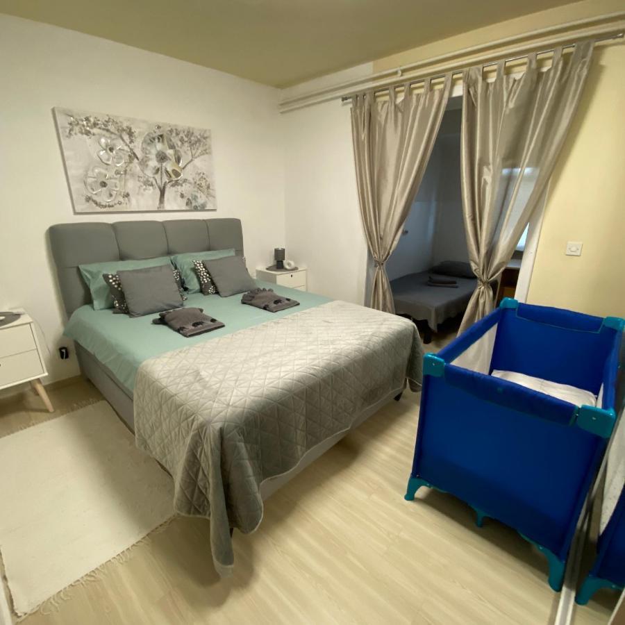 Lux Apartment Barbara โปเรช ภายนอก รูปภาพ