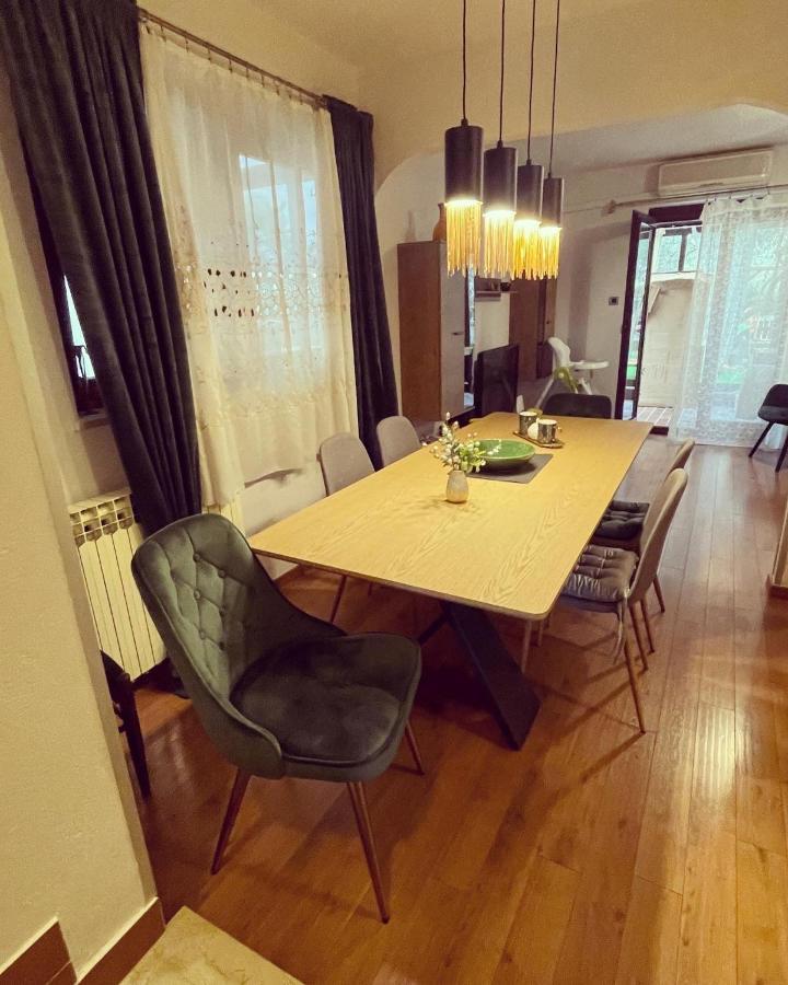 Lux Apartment Barbara โปเรช ภายนอก รูปภาพ