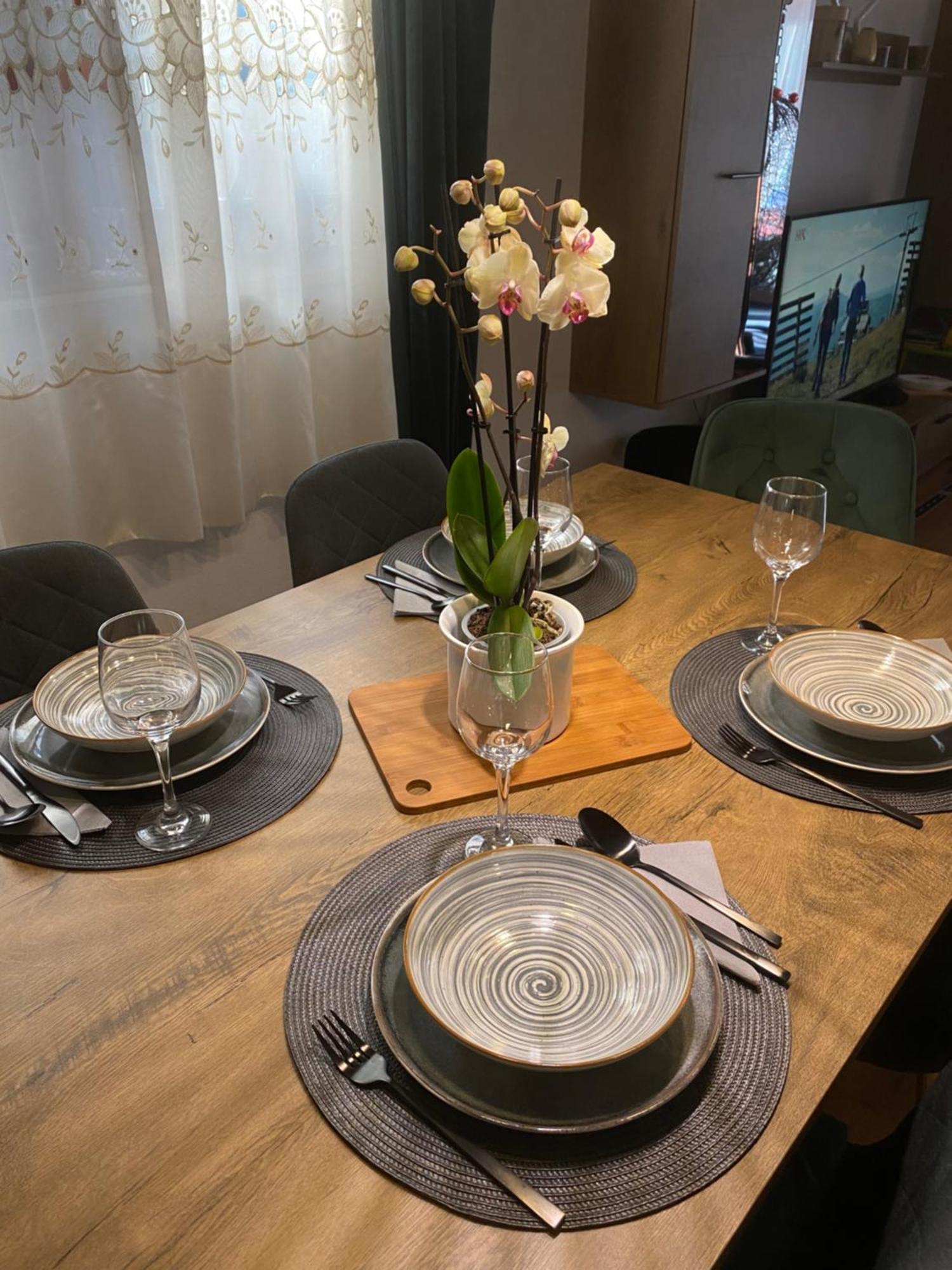 Lux Apartment Barbara โปเรช ภายนอก รูปภาพ